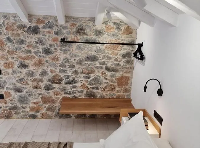 Holiday home Stone Build With Private Pool Kolios