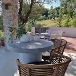 펜션 Stone Build With Private Pool *